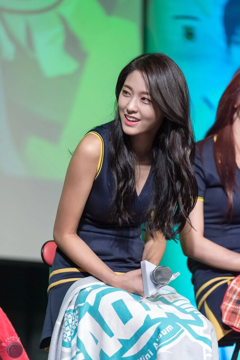 Seolhyun354.jpg