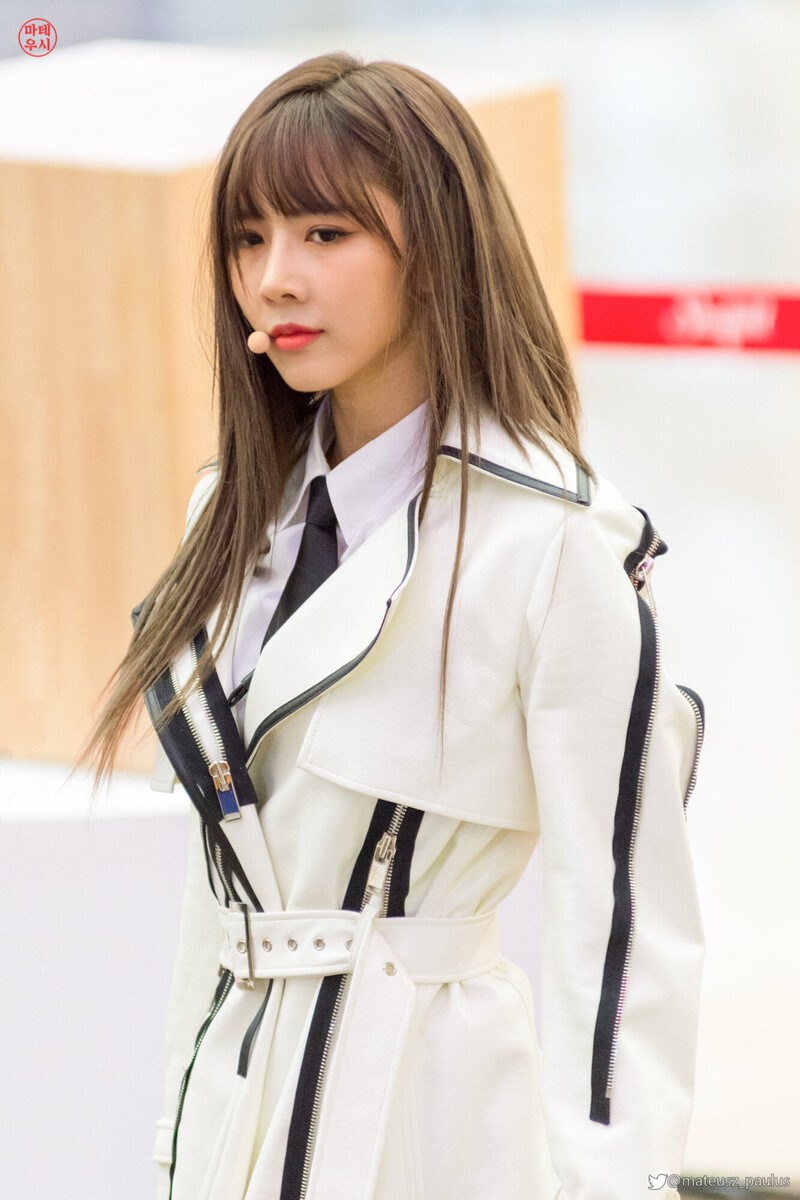 190929 Dreamcatcher Yoohyeon documents 19