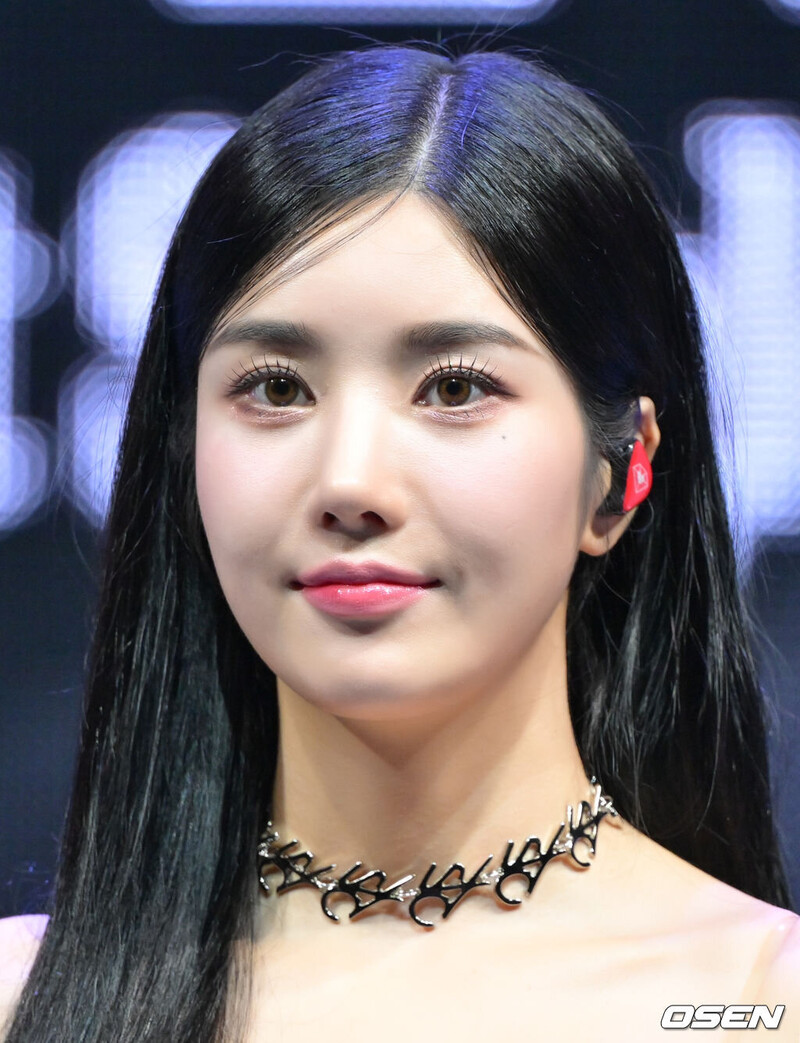 230802 Kwon Eunbi - "The Flash" Comeback Showcase documents 17