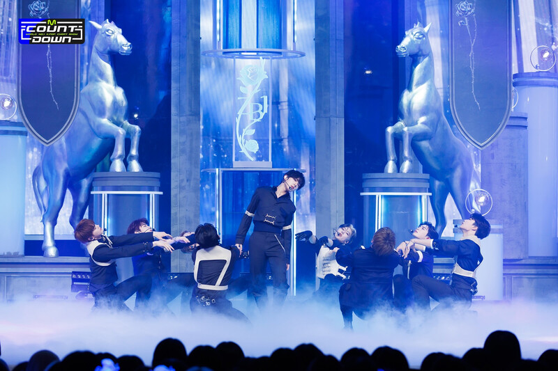 231109 ZEROBASEONE - "Crush" and "Melting Point" at M Countdown documents 11