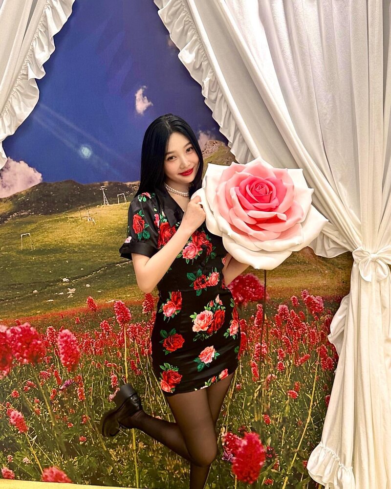 240309 Red Velvet Joy Instagram Update documents 18