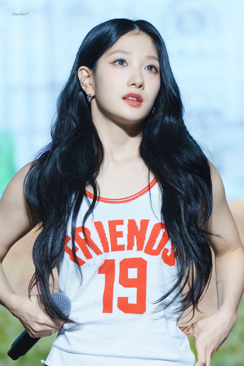 240518 fromis_9 Seoyeon - Spring Breeze Campus Festival documents 3