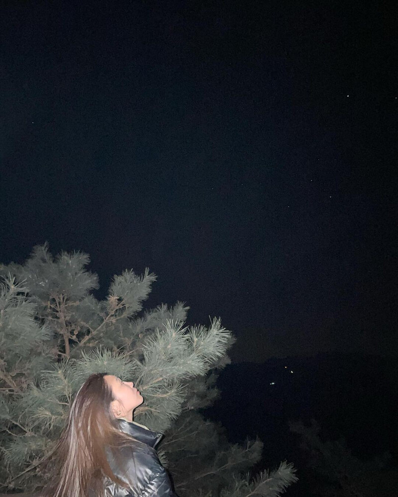 211225 Apink EUNJI instagram update documents 3