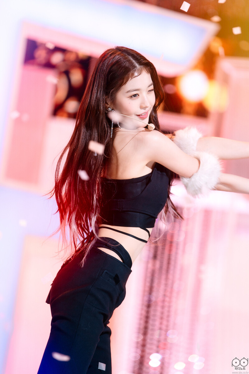 220828 IVE Wonyoung - 'After Like' at Inkigayo documents 4