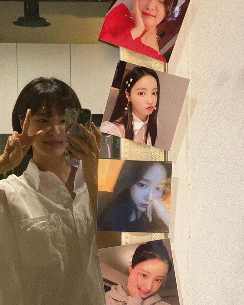 230801 Yeonwoo Instagram Update documents 4