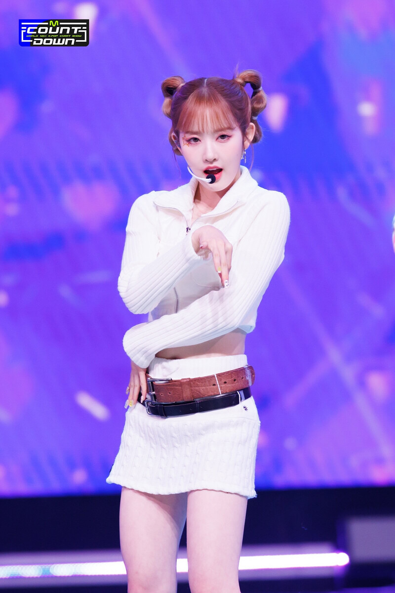 230216 STAYC Sieun - 'Poppy' at M COUNTDOWN documents 1