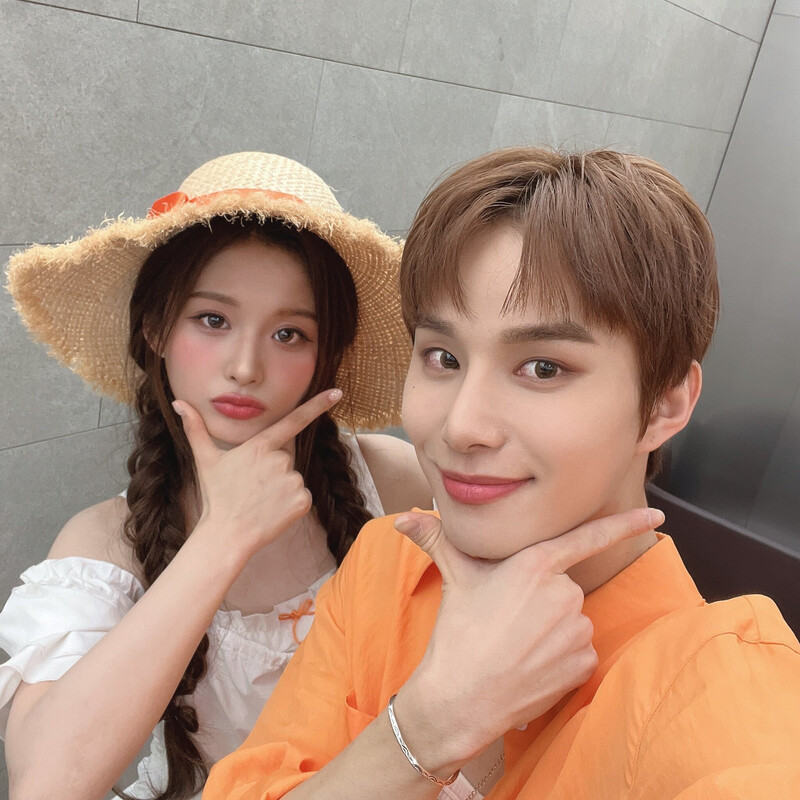 230325 Music Core Twitter Update - Sullyoon & Jungwoo documents 1