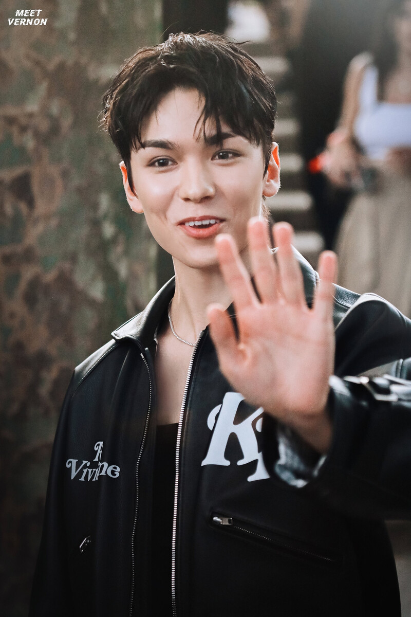 230624 SEVENTEEN VERNON at the Paris Fashion Week for KENZO documents 1