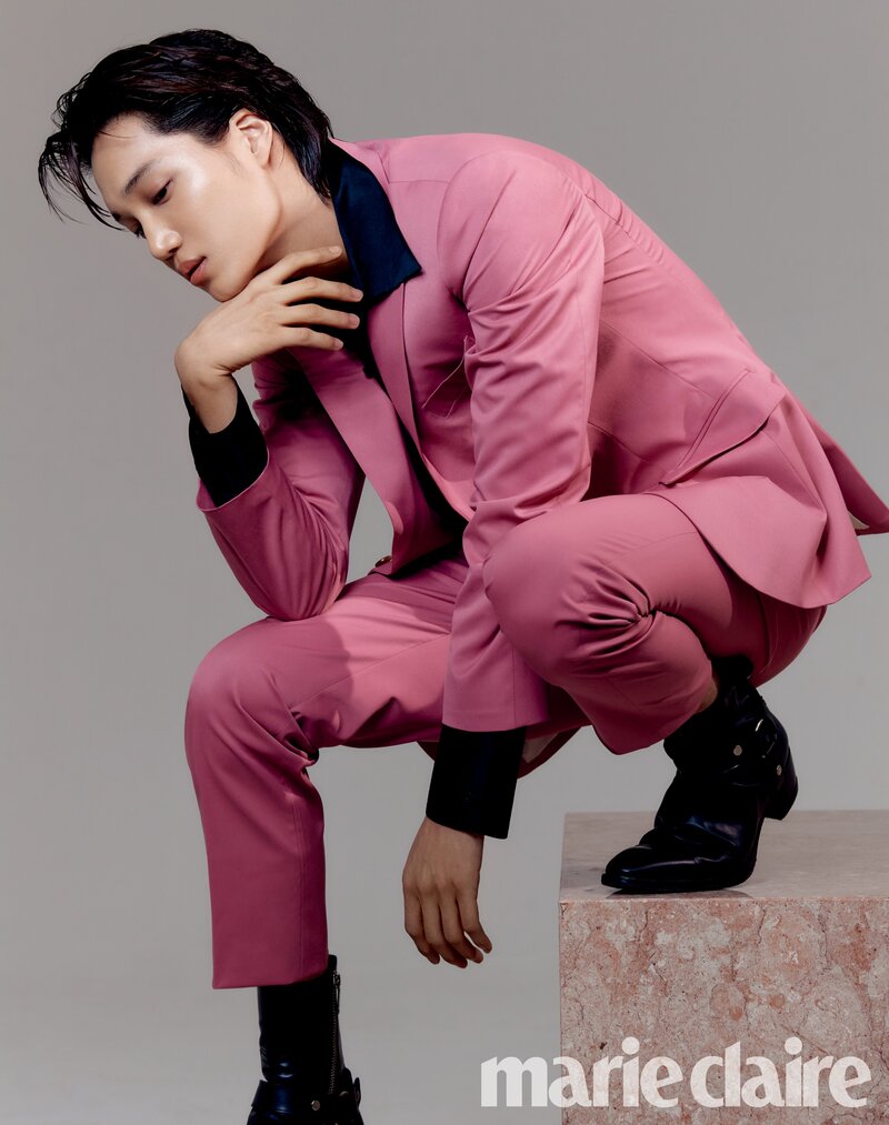 EXO KAI for MARIE CLARIE Korea x YSL BEAUTY 'MESH PINK CUSHION FOUNDATION' March Issue 2022 documents 3