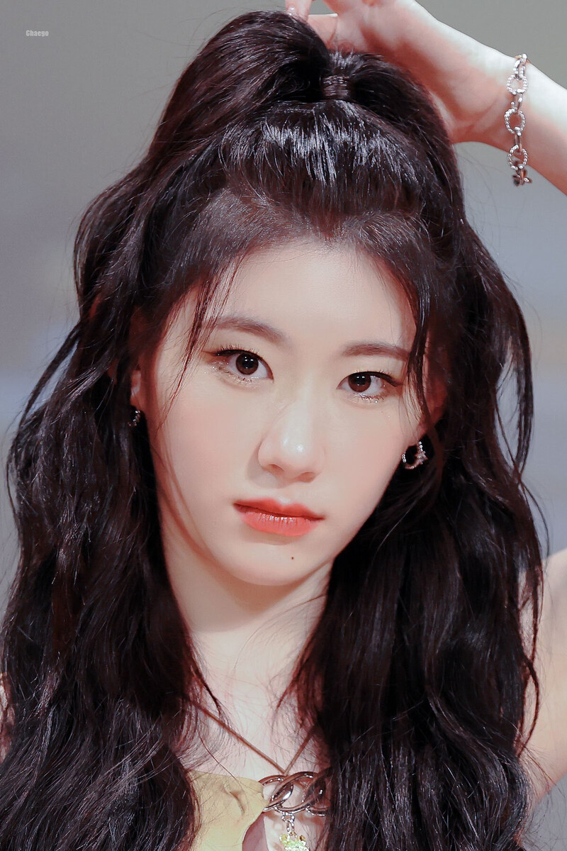 220724 ITZY Chaeryeong - Fansign Event documents 2