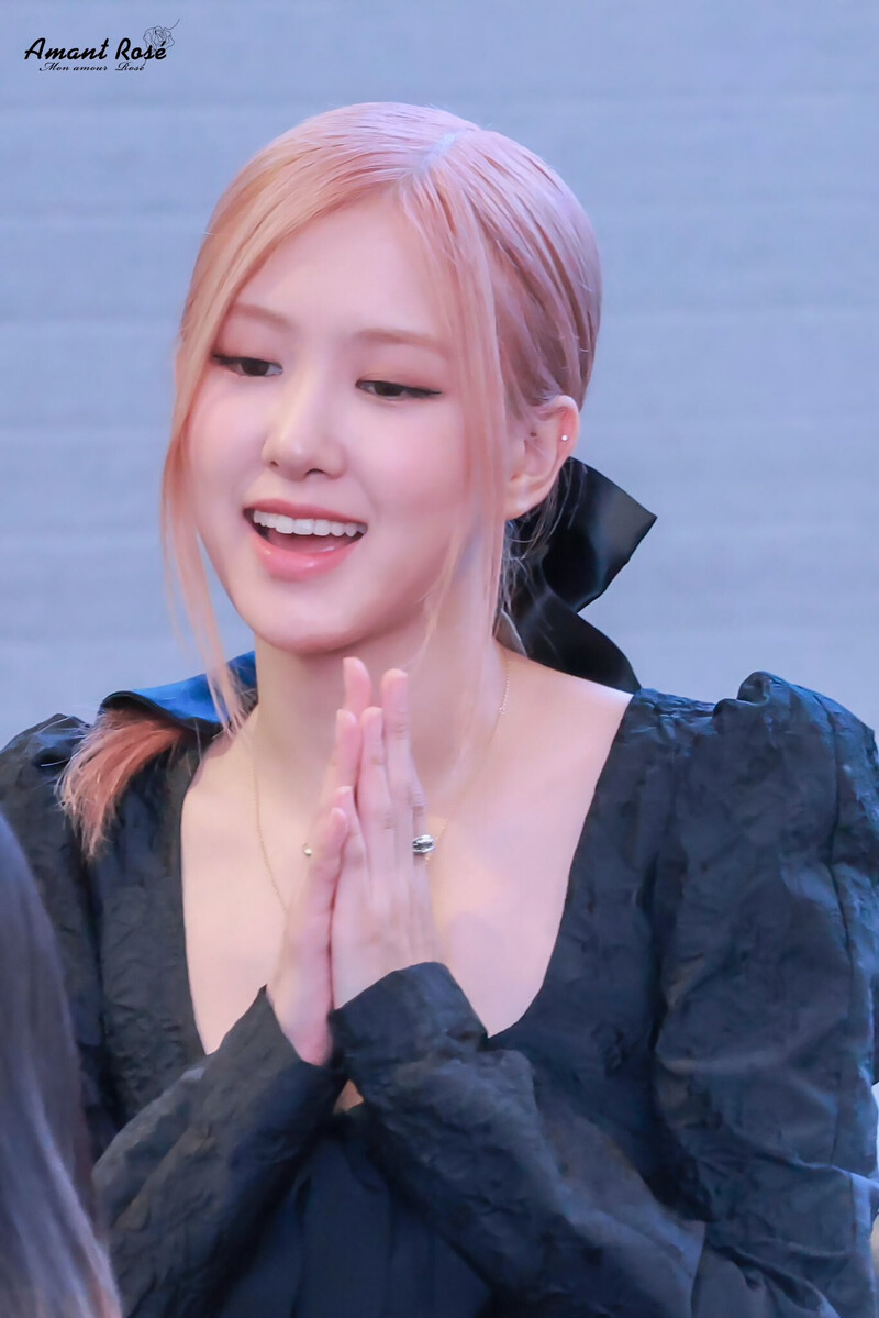 220925 BLACKPINK Rosé - Fansign Event documents 3