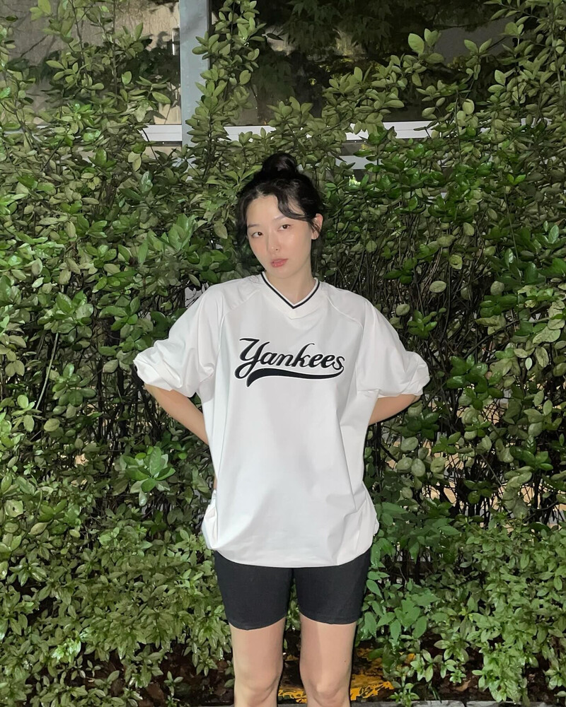 240827 - SEULGI Instagram Update documents 1