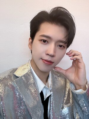 240111 - Nam Woohyun Hello Live Whitree Concert Behind Photos