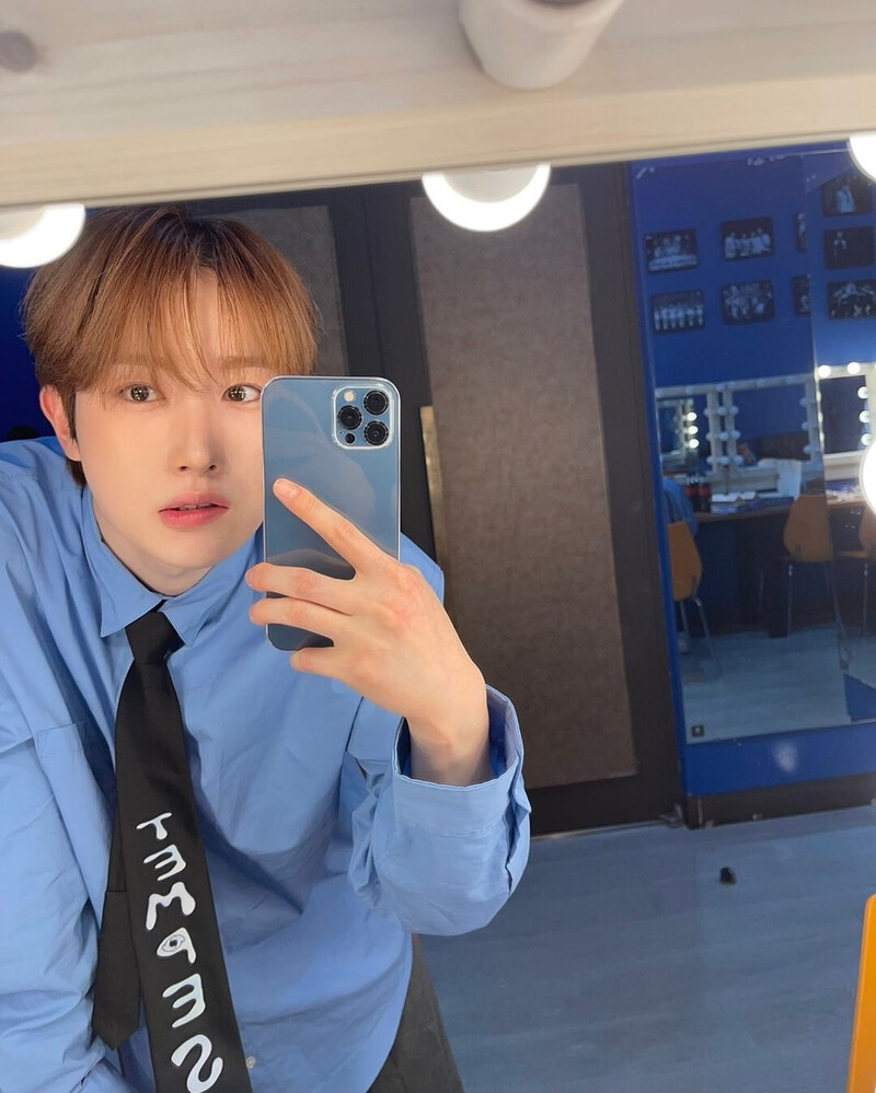 240607 TEMPEST Instagram Update - Hyuk documents 1