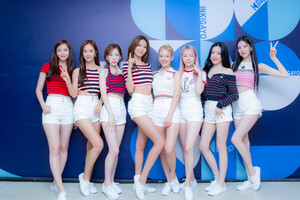 220821 SBS Twitter Update - Girls' Generation at Inkigayo Photowall