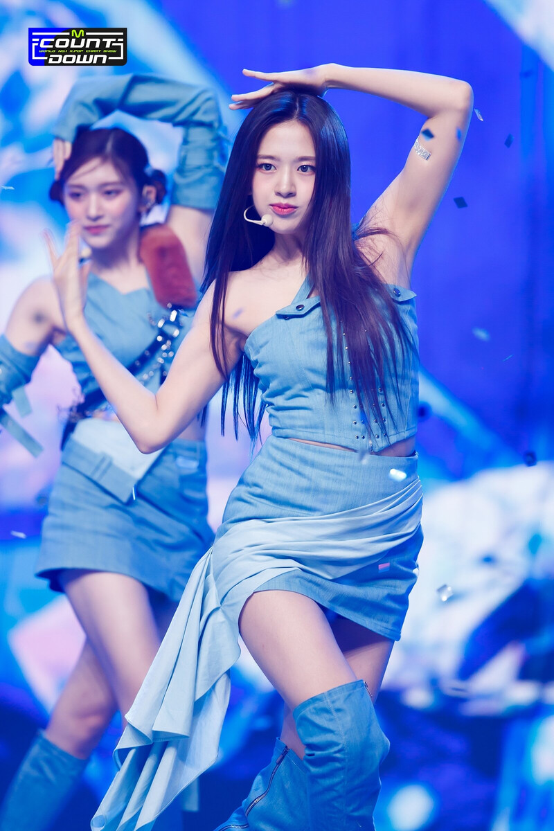 220908 IVE Yujin - 'After LIKE' at M Countdown documents 8