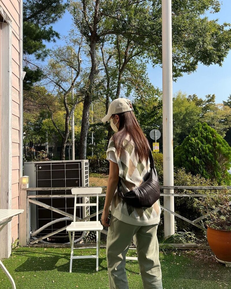 220930 GIRLS'DAY Hyeri Instagram Update | kpopping
