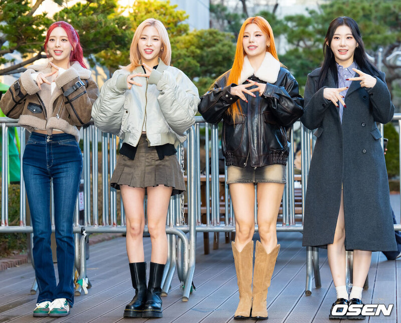 240119 ITZY - Music Bank Commute documents 2