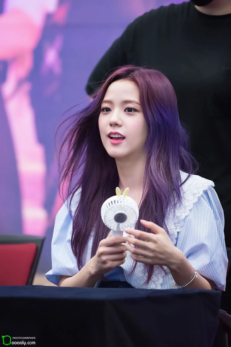 Jisoo25.jpg