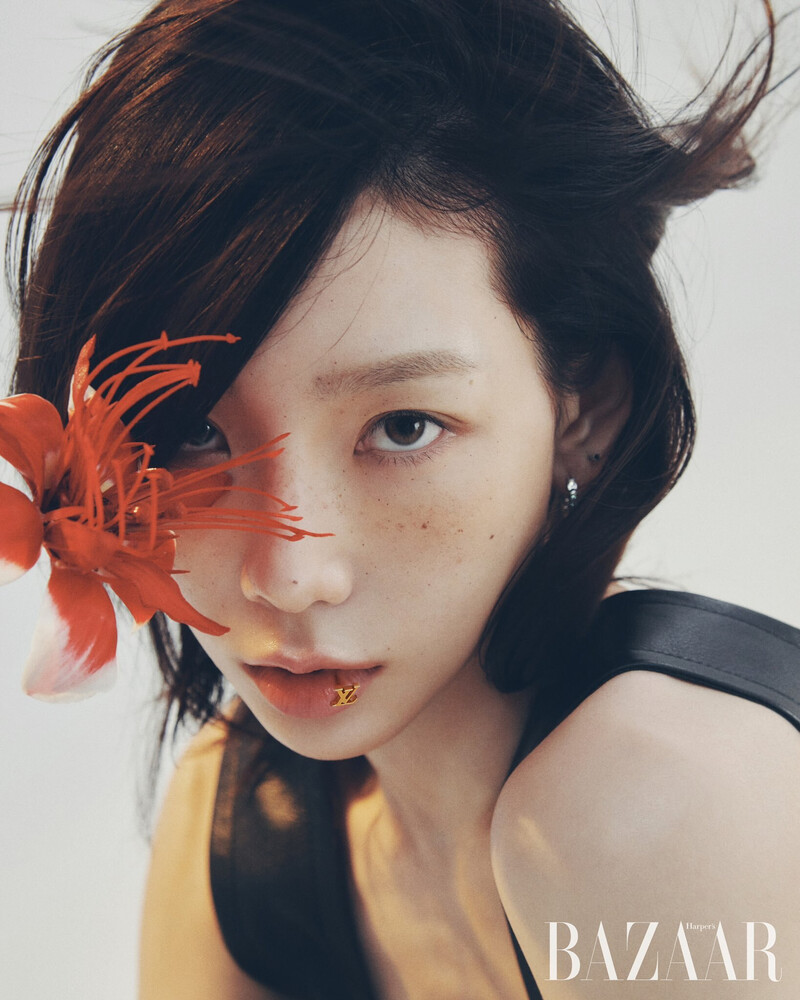 SNSD TAEYEON for HARPER'S BAAZAR Korea x LOUIS VUITTON May Issue 2023 documents 10