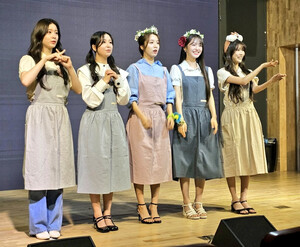 240914 WOOAH at fansign event