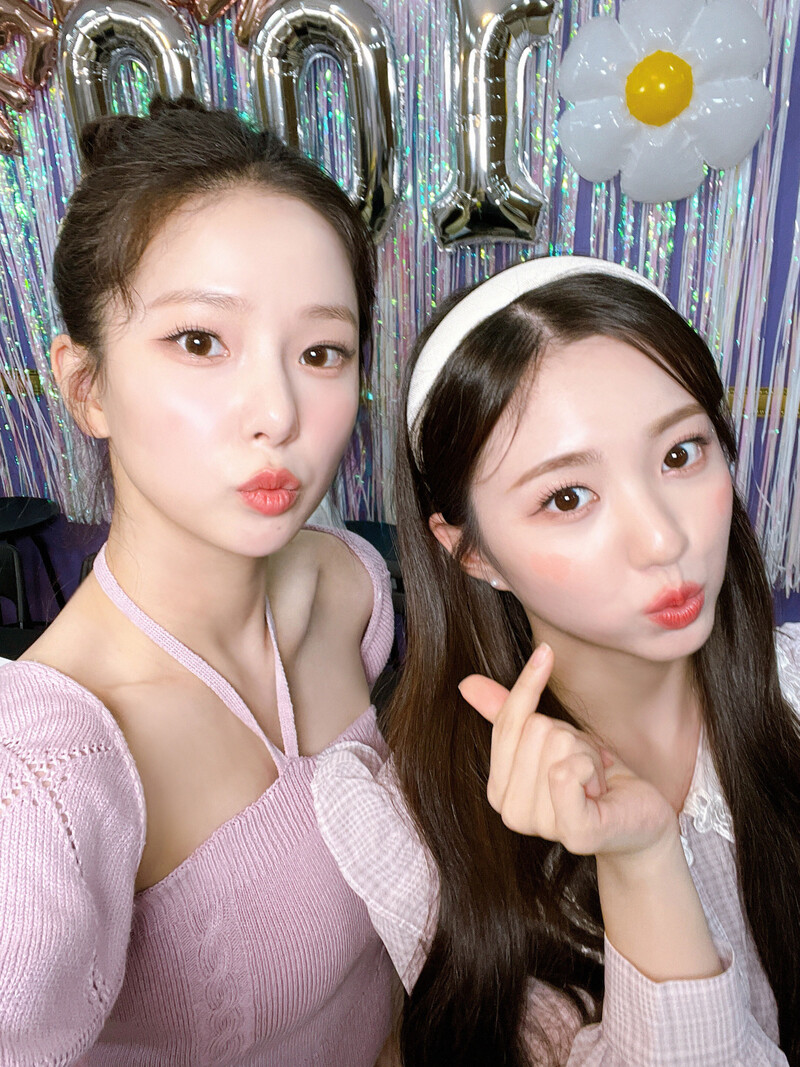 230822 KEP1ER Twitter Update - Yujin, Yeseo documents 2