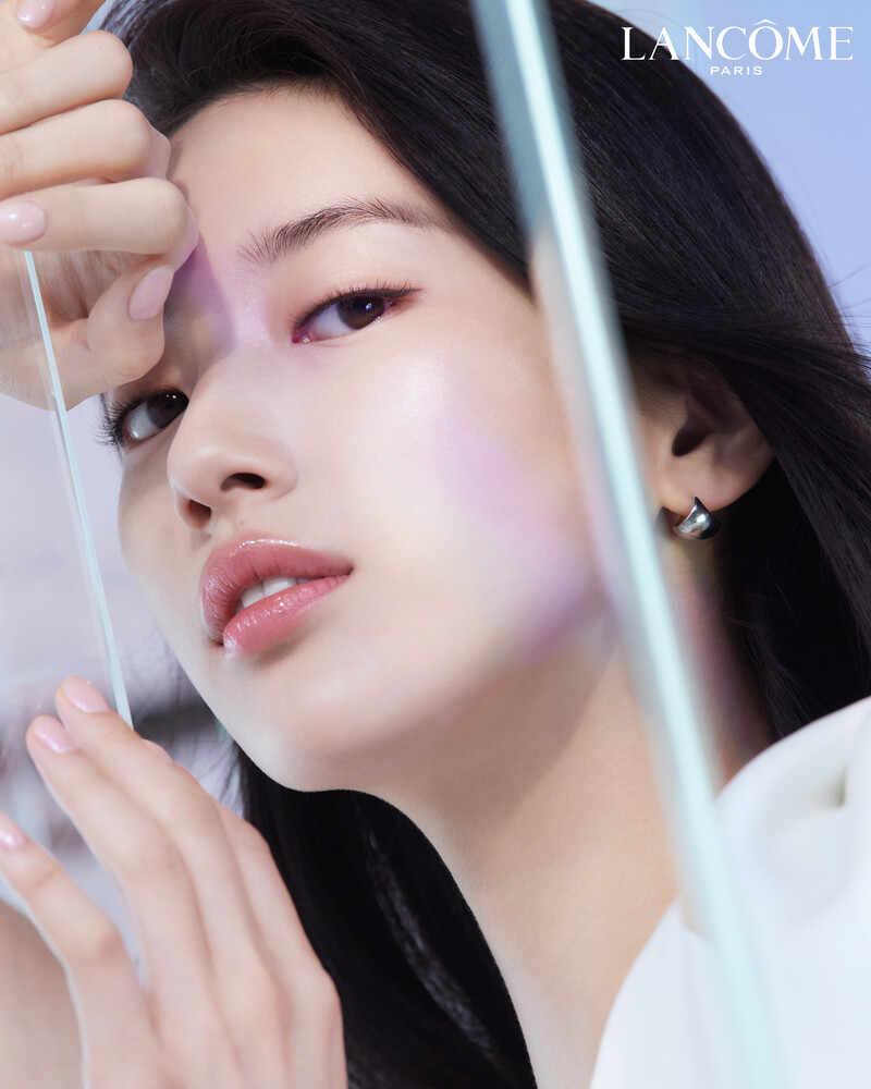 Bae Suzy for Lancôme "Clarifique" 2022 documents 6