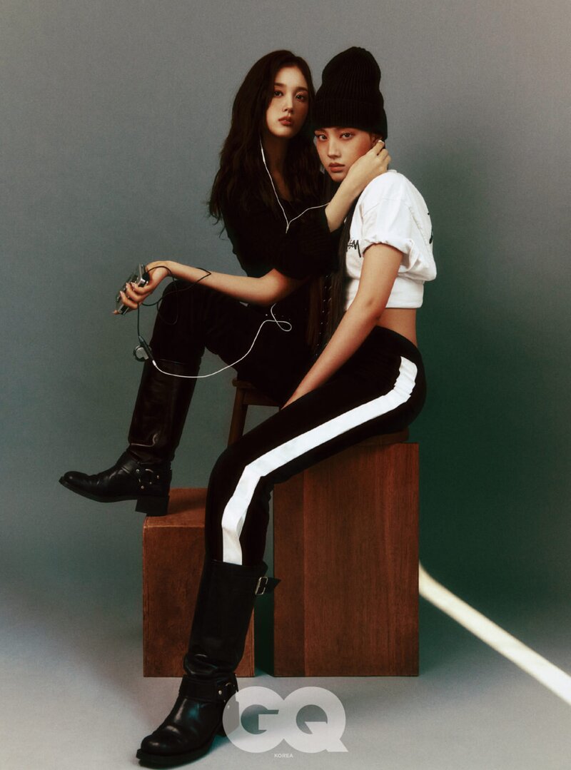 STAYC J x YOON for GQ Korea April Issue 2023 documents 2