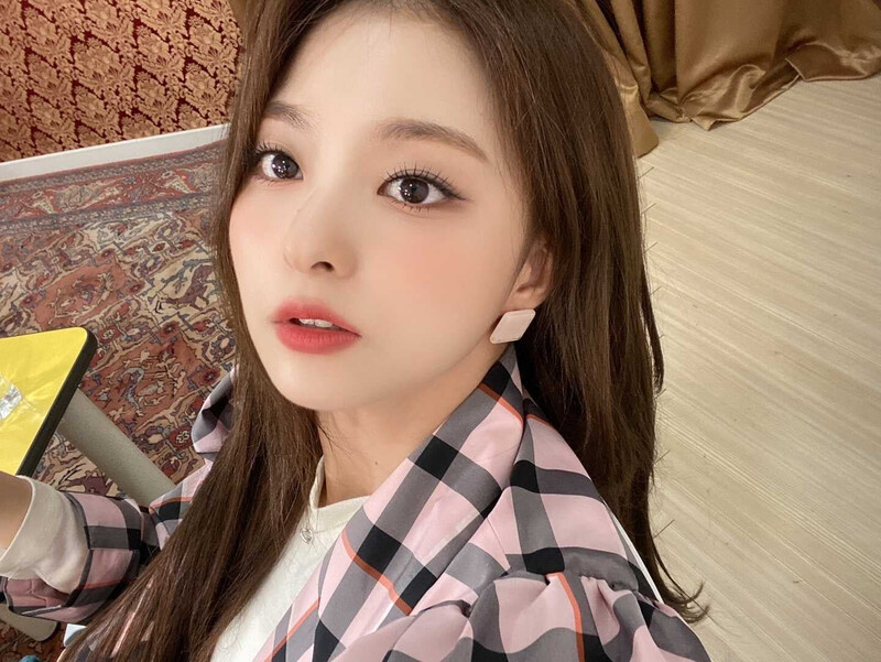 210601 fromis_9 Facebook Update - Happy Nagyung Day documents 6