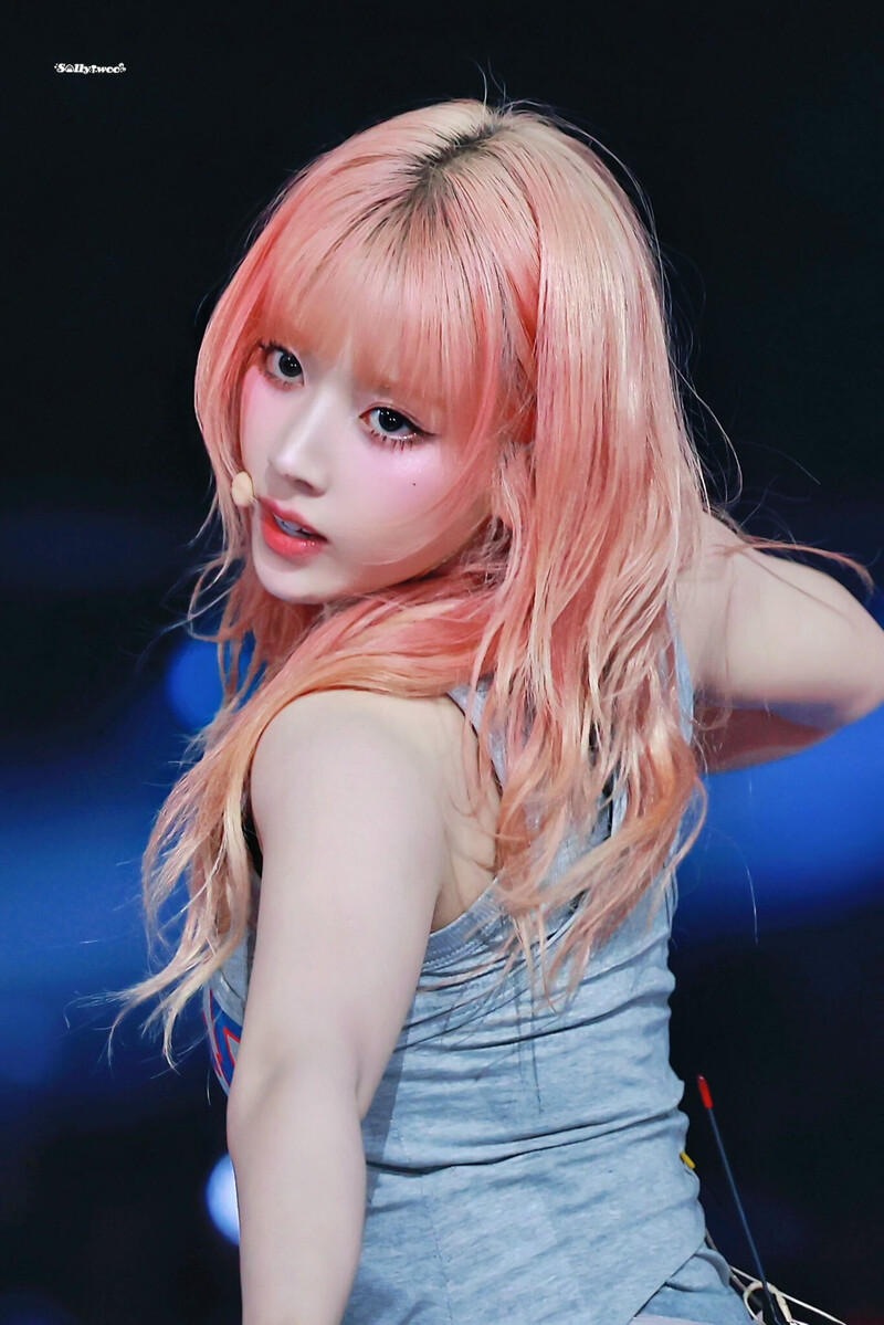 240602 NMIXX Jiwoo - K-Wave Concert Inkigayo documents 1