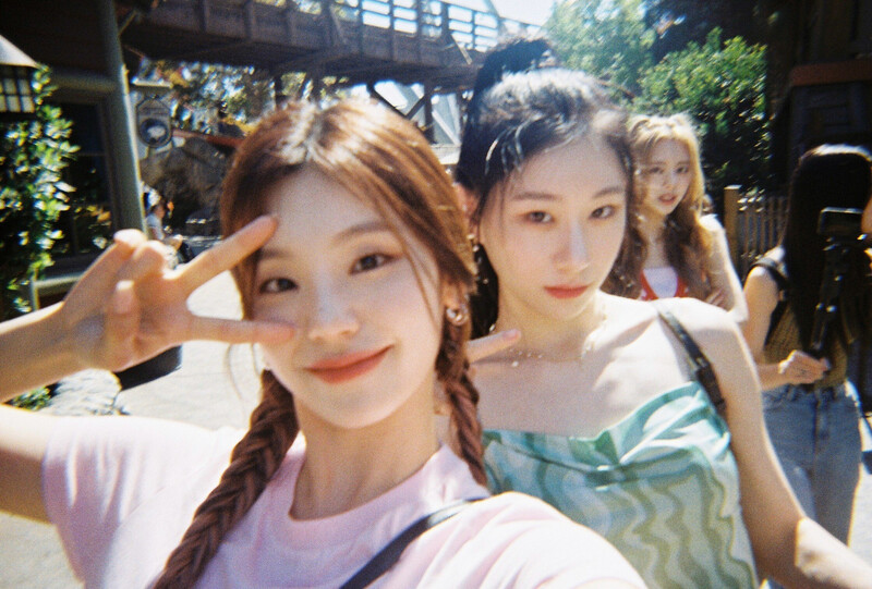 220921 ITZY Instagram Update documents 7