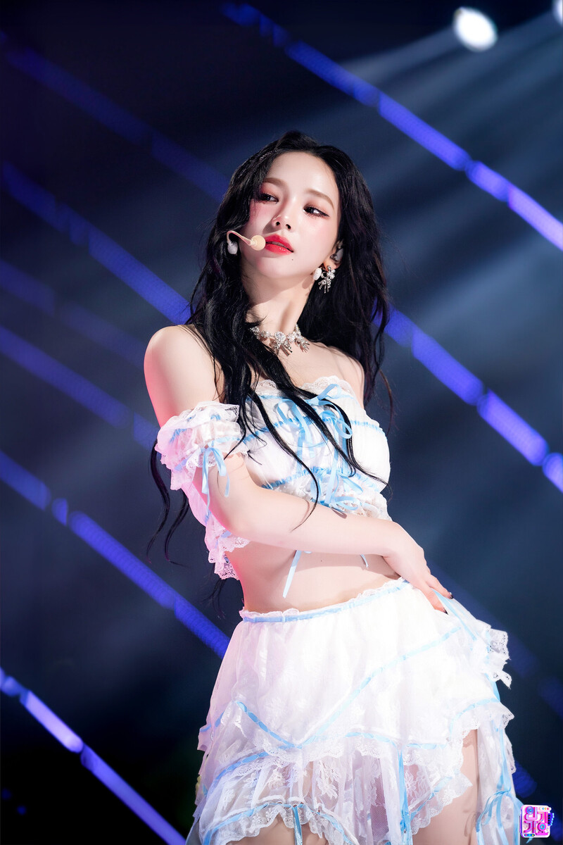 231119 aespa Karina - 'Drama' at SBS Inkigayo documents 3