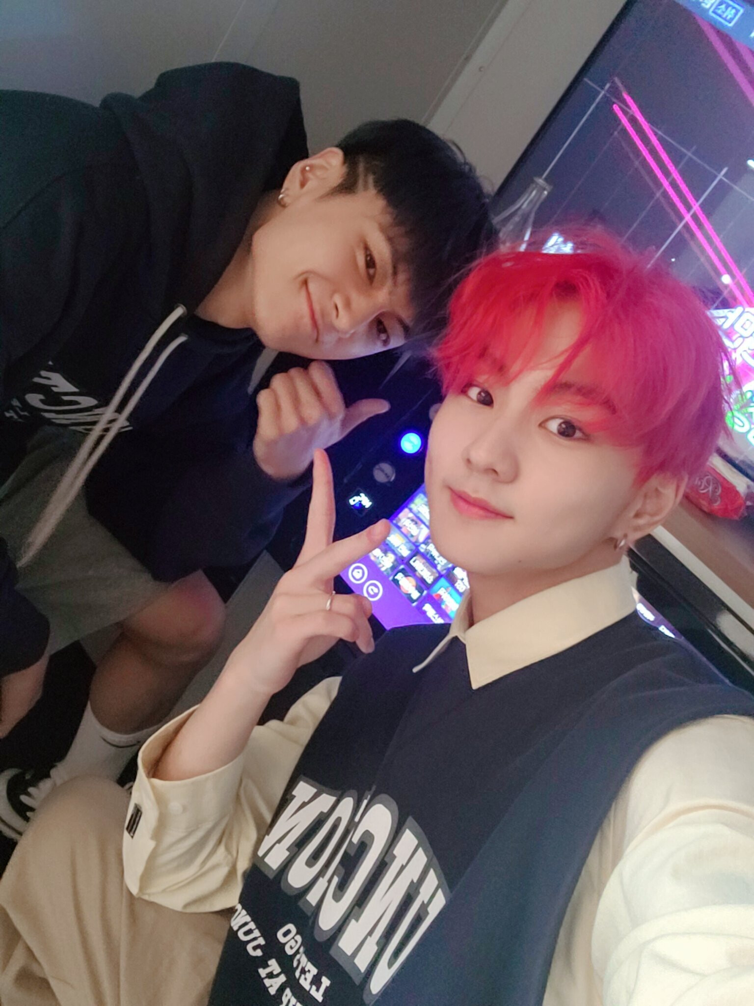 220621 ENHYPEN Twitter Update- JAY x JUNGWON | kpopping