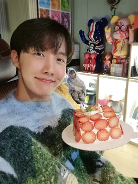 210218 - BTS JHOPE TWITTER BIRTHDAY UPDATE