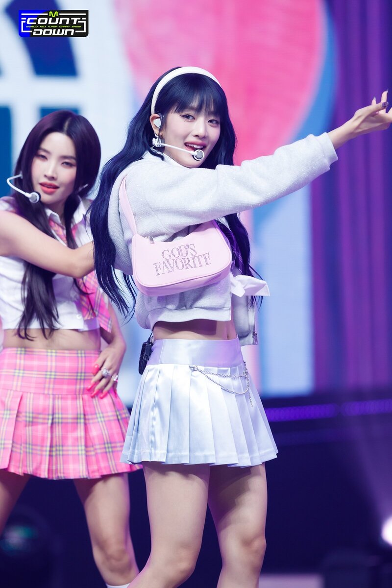 230601 (G)I-DLE Minnie - 'Queencard' at M COUNTDOWN documents 5
