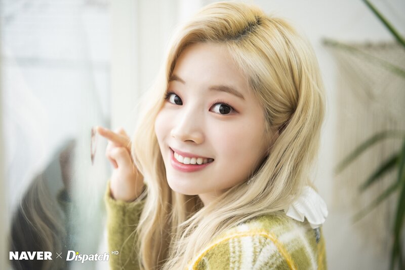 200214 TWICE x Dicon behind the scenes photos by Naver x Dispatch documents 16