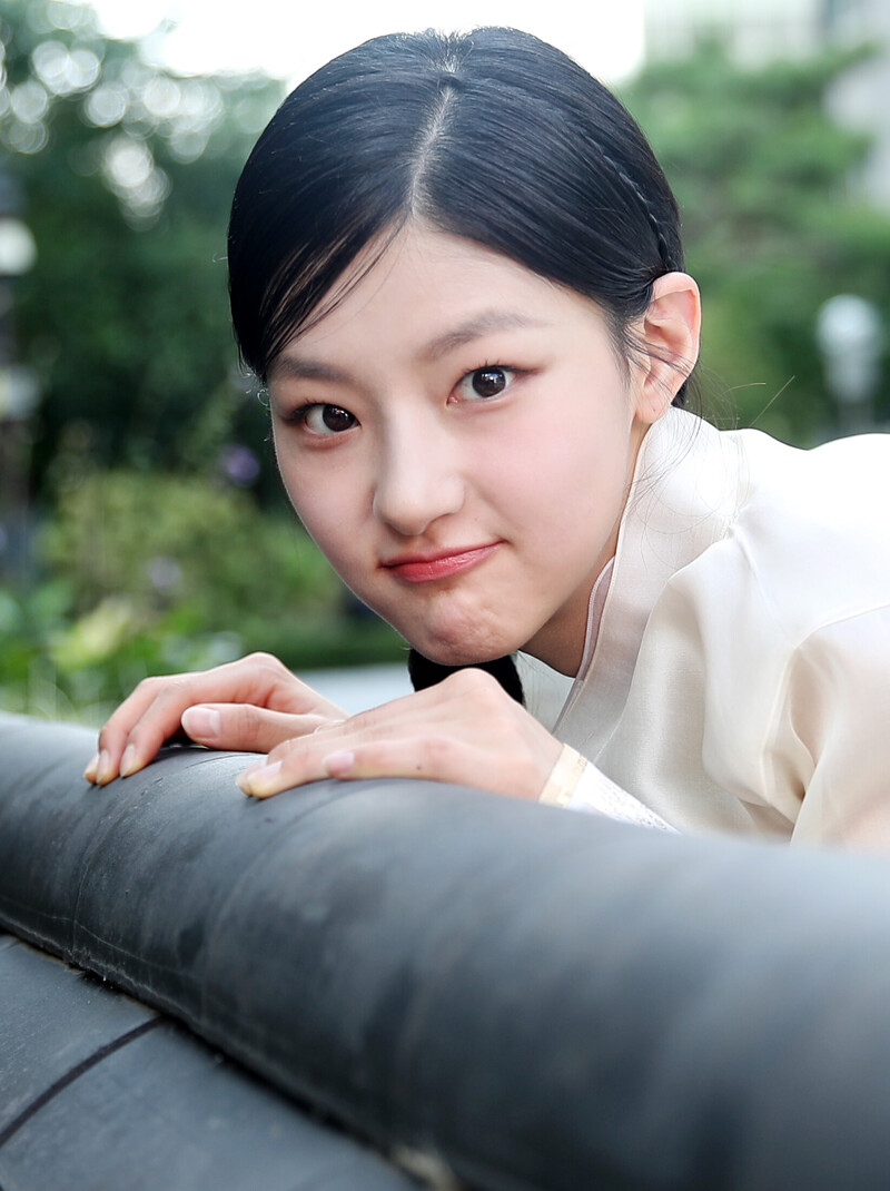 KISS OF LIFE Haneul - 2024 Hanbok Interview Photos by News1 documents 2