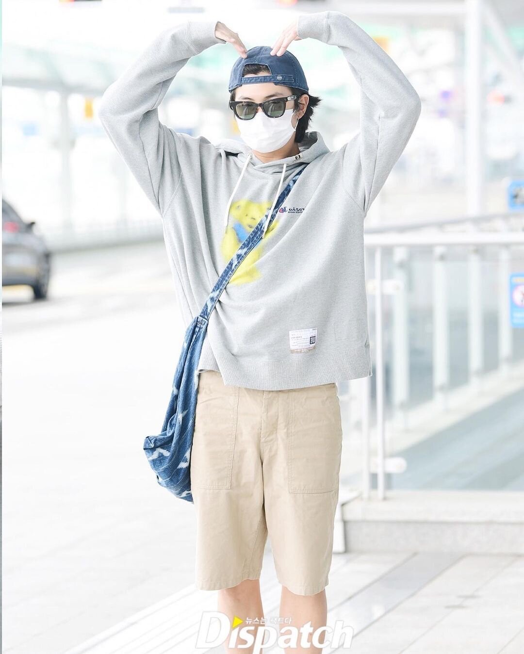 BTS: RM Waves at Paparazzi as He is Clicked at Incheon Airport for