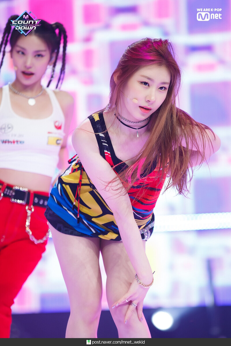 190808 ITZY - 'ICY' at M COUNTDOWN documents 10