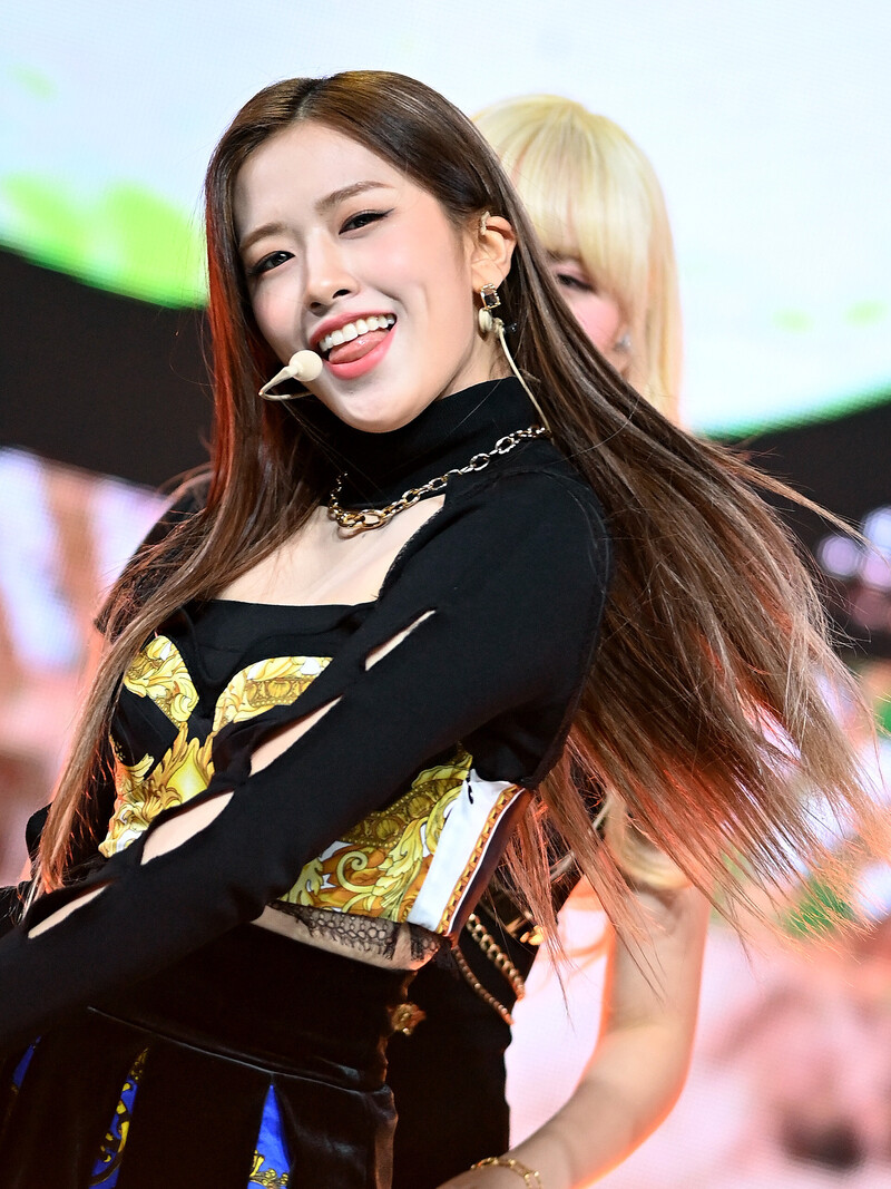 211201 IVE Yujin 'ELEVEN' Press Showcase documents 6