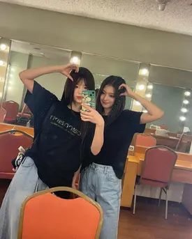 240601 fromis_9 Instagram Update - Nagyung and Hayoung