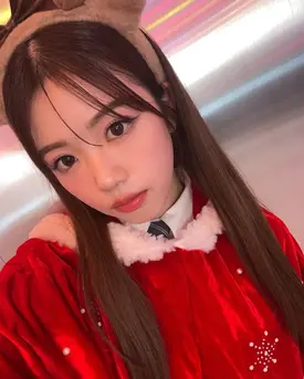 241225 AKARI Instagram Update