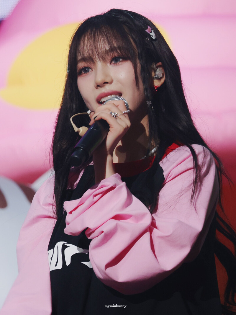 230226 aespa Karina - 1st Concert 'SYNK : HYPER LINE' in Seoul Day 2 documents 4