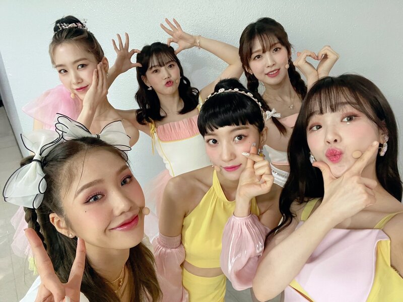 220410 OH MY GIRL Twitter Update documents 3