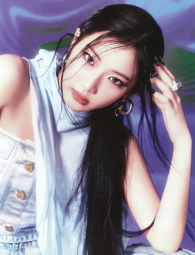 BABYMONSTER - 1st Album 'DRIP' [Scans] documents 8