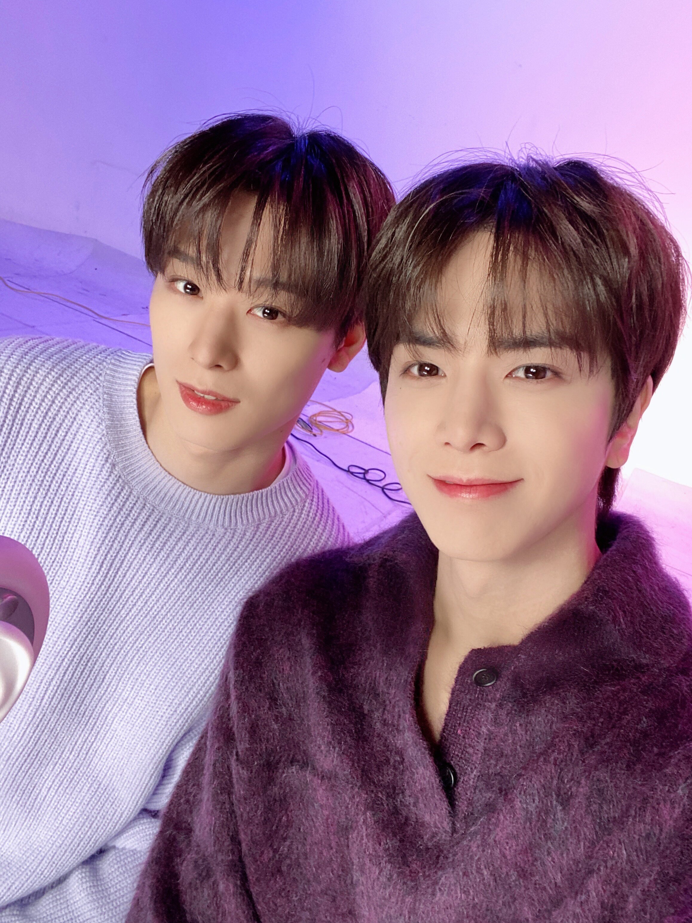 230125 MPD Twitter Update - Younghoon, Juyeon | kpopping