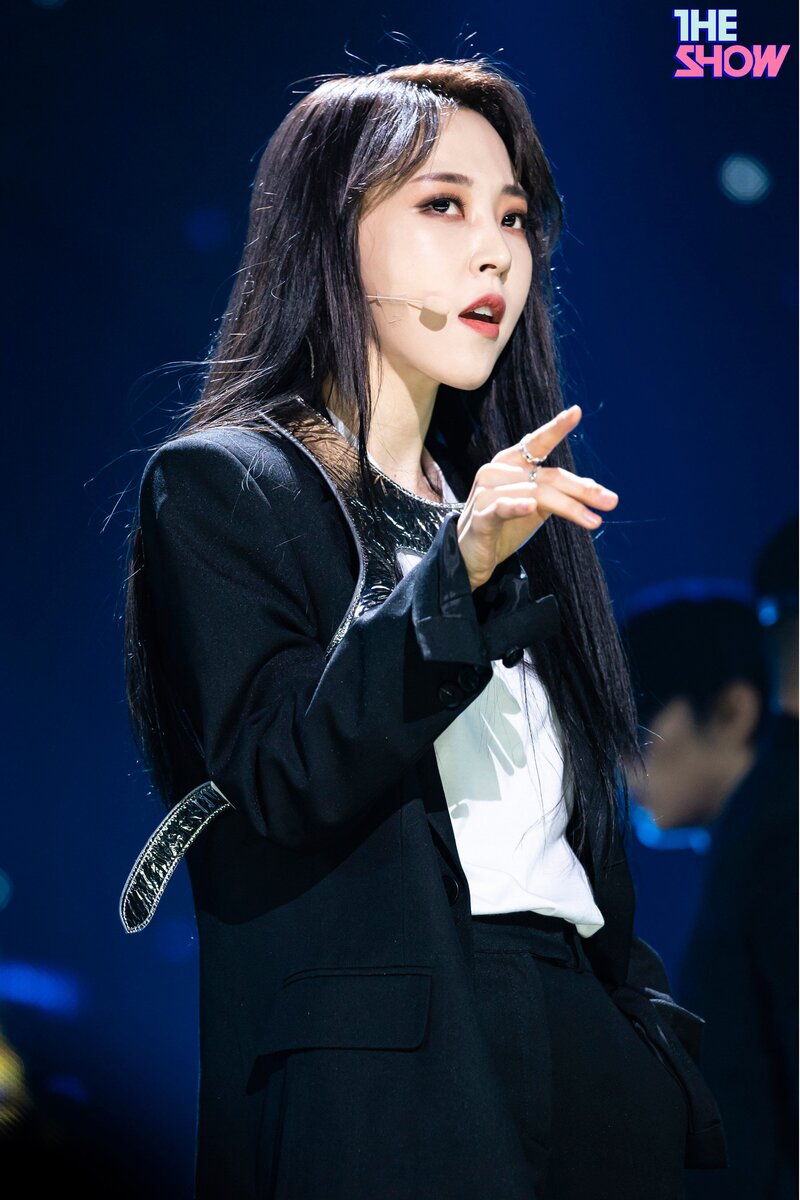 200218 Moon Byul - 'Eclipse' at The Show documents 2
