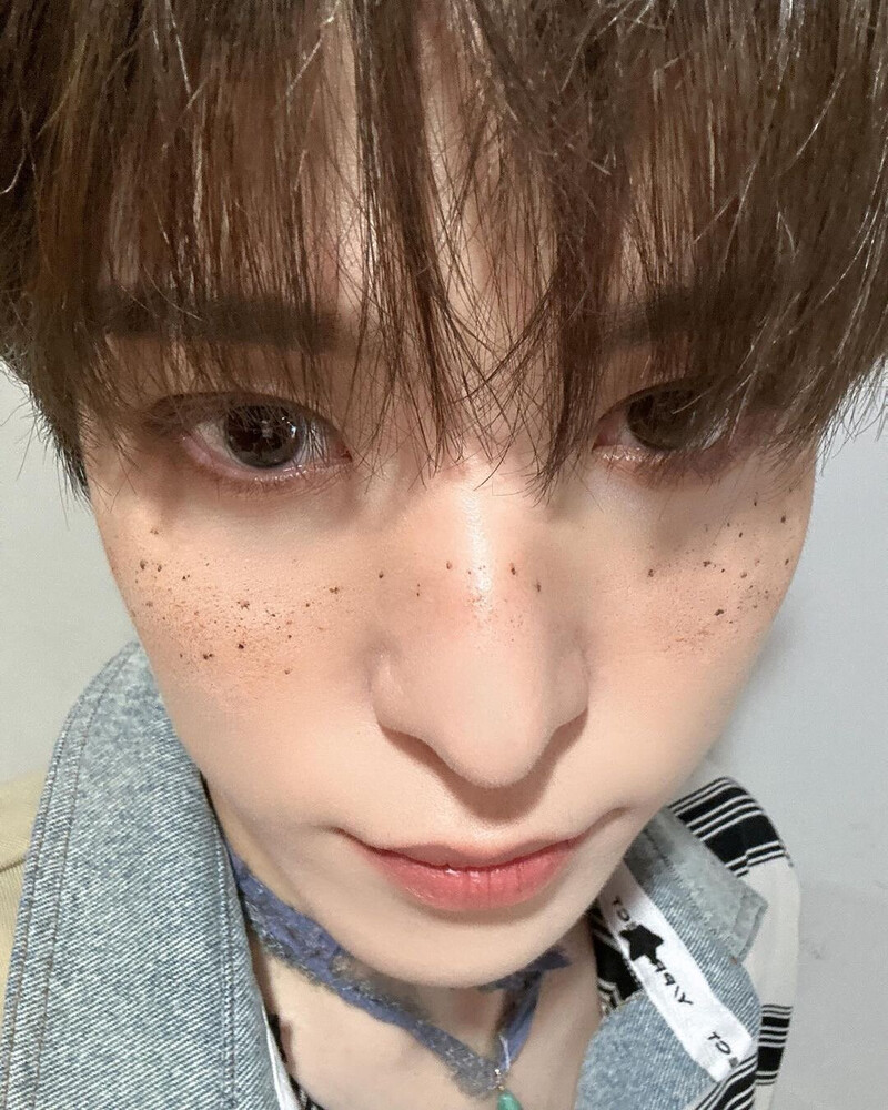 240601 ATEEZ Instagram Update - Yunho documents 9