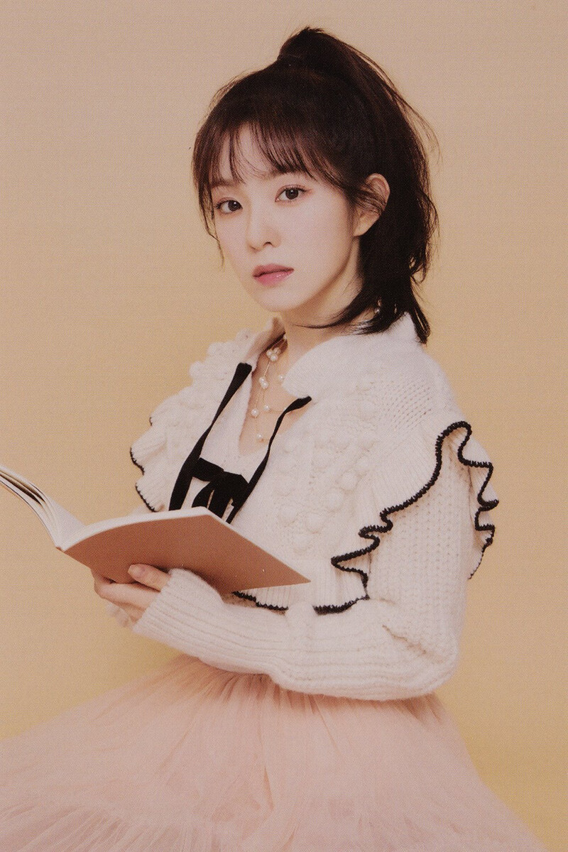 Red Velvet 2022 Season's Greetings (Scans) documents 10