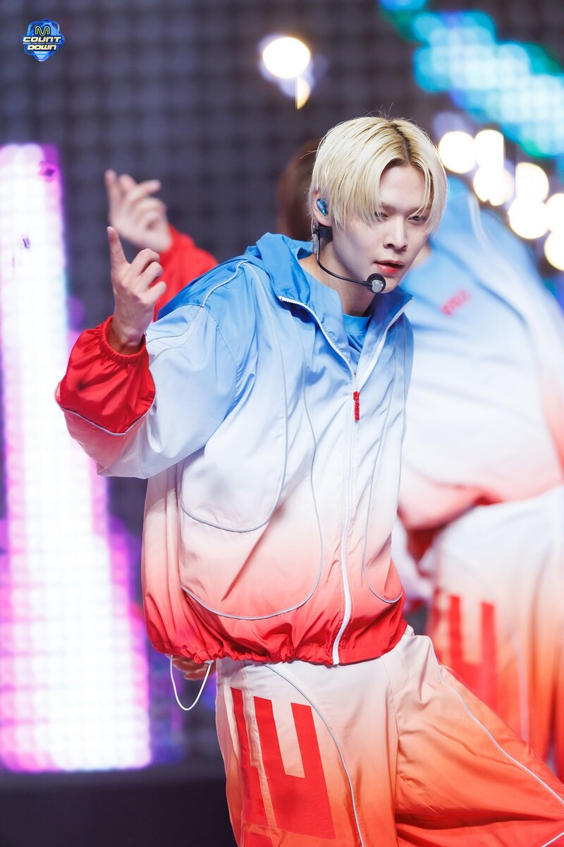 240425 RIIZE Eunseok - 'Impossible' at M Countdown documents 9
